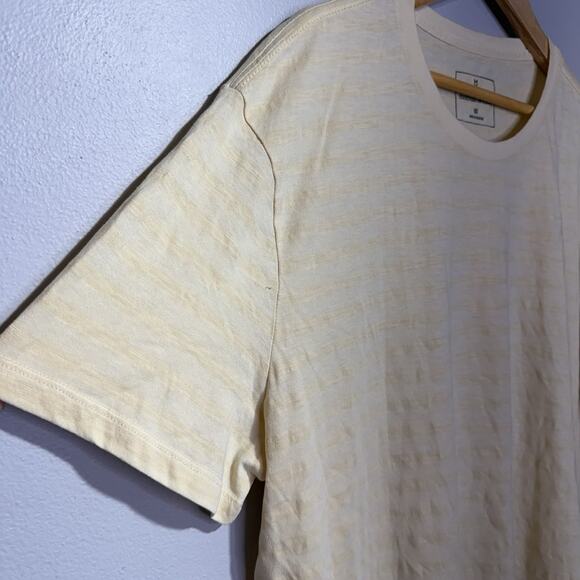 Mutual Weave T-Shirt Men’s XXL Yellow Striped Soft Cotton Blend Crew Neck Tee - Picture 3 of 7